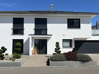 Impressive Property in Desirable Location