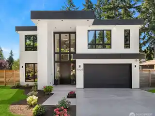 Design-Forward Like-New Construction in Highlands