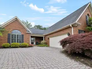 All-brick Ranch Style Home in Bayou Bend