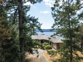 Architect-Designed Oceanfront Home
