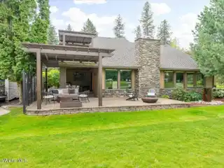 Luxury Living at Hayden Lake Country Club
