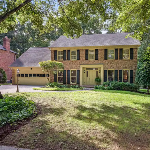 SPECIAL BRICK TRADITIONAL HOME