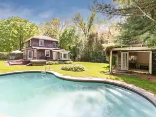 Charming Farmhouse Retreat