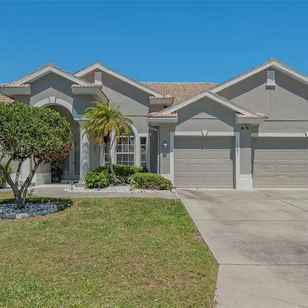 BEAUTIFULLY RENOVATED RIVENDELL HOME