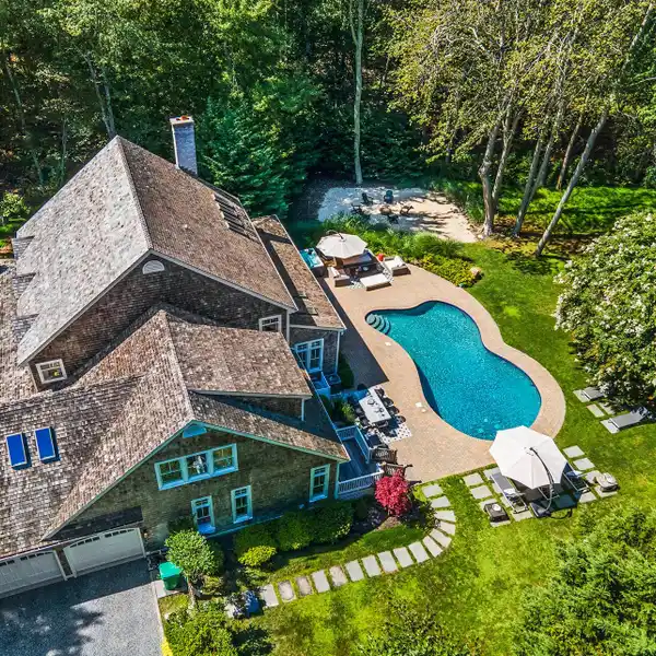 LOVELY HOME IN NORTH HAVEN POINT
