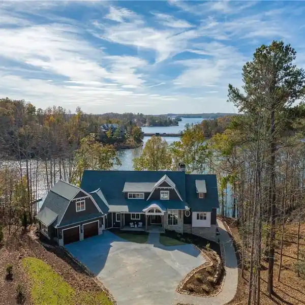 LUXURY LAKE ESTATE NEW CONSTRUCTION OPPORTUNITY LAKE LANIER