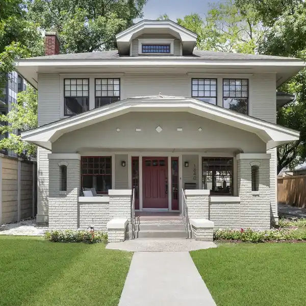 MONTROSE CHARM WITH GUEST APARTMENT ABOVE GARAGE