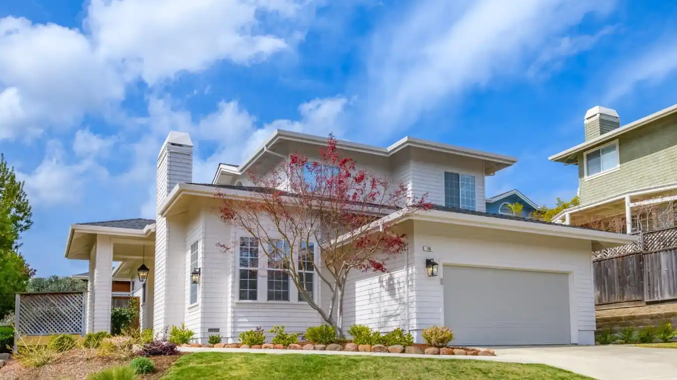 Immaculate Home on a Quaint Cul-de-sac