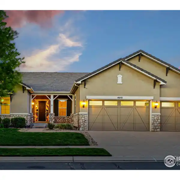 DISTINGUISHED VAIL MODEL IN ANTHEM RANCH