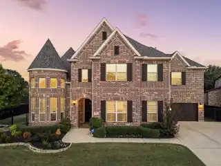 Prestigious Living in the Reserve