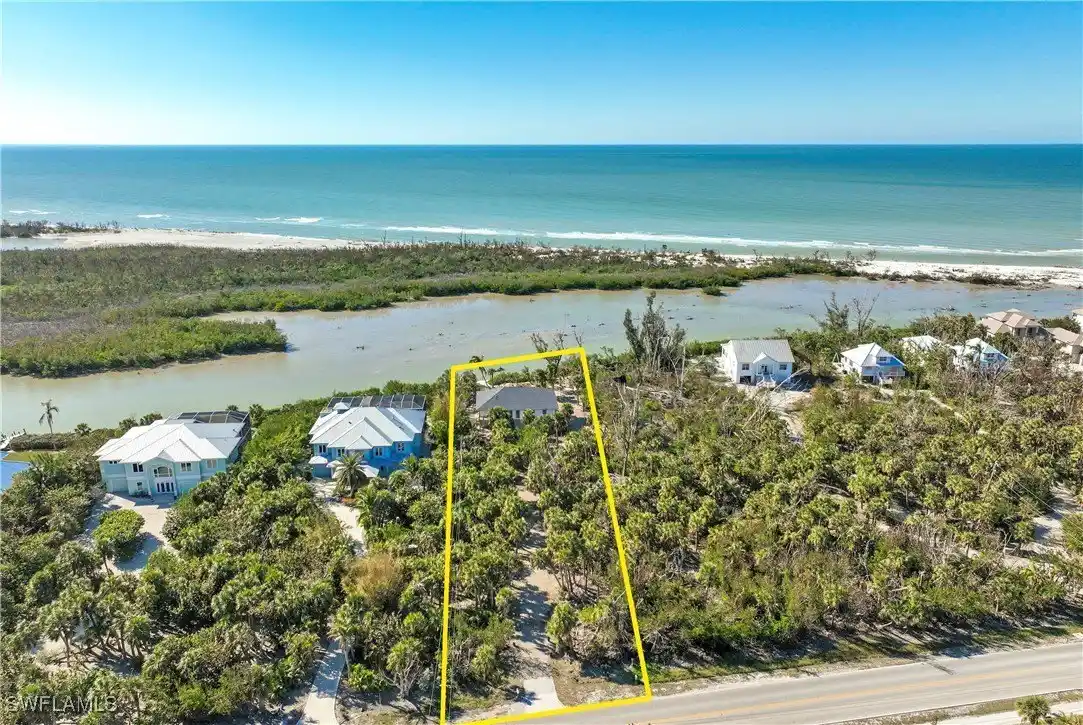 Stunning Gulf Property with Panoramic Water Views