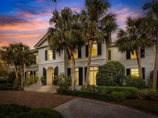Spacious Home with Additional Apartment over Garage