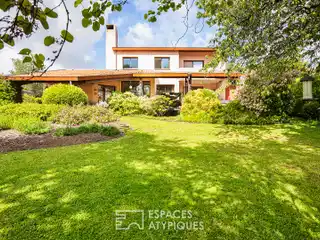 Elegant Architect-Designed Residence