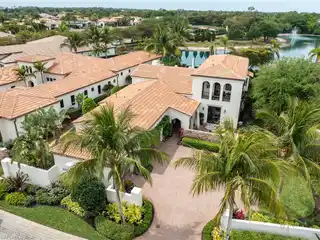 Spectacular Home in Lucarno at Mediterra