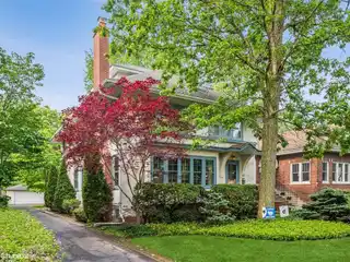 Fabulous Space and Charm in a Convenient Location