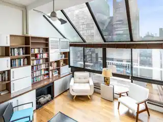 Duplex in Excellent Condition