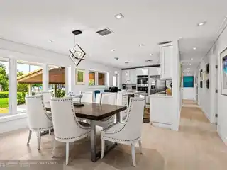 Exquisitely Remodeled Home Blending Warmth and Sophistication
