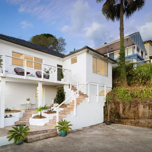 TRANQUIL PRIVACY AND STUNNING VIEWS