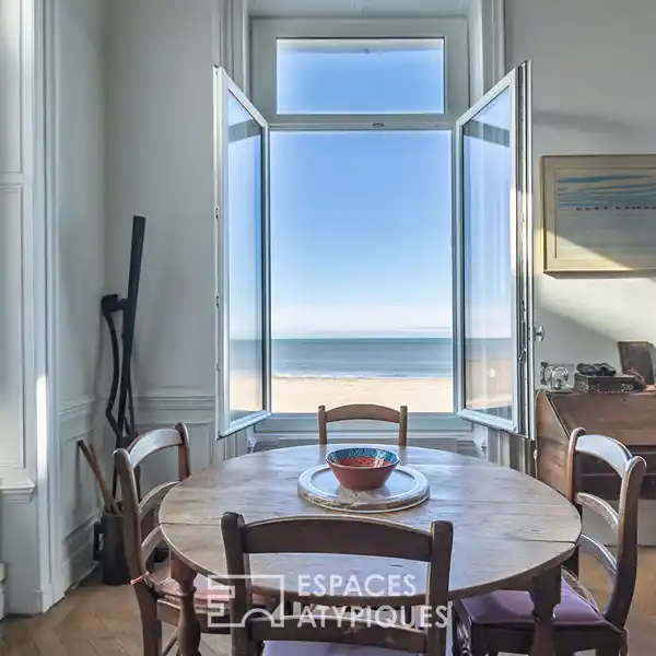 ELEGANT SEASIDE VILLA FROM THE LATE 19TH CENTURY