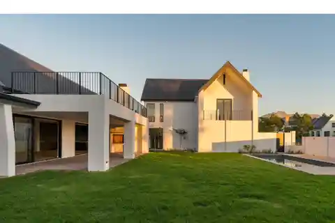 Mountain-view Retreat with Loft Space