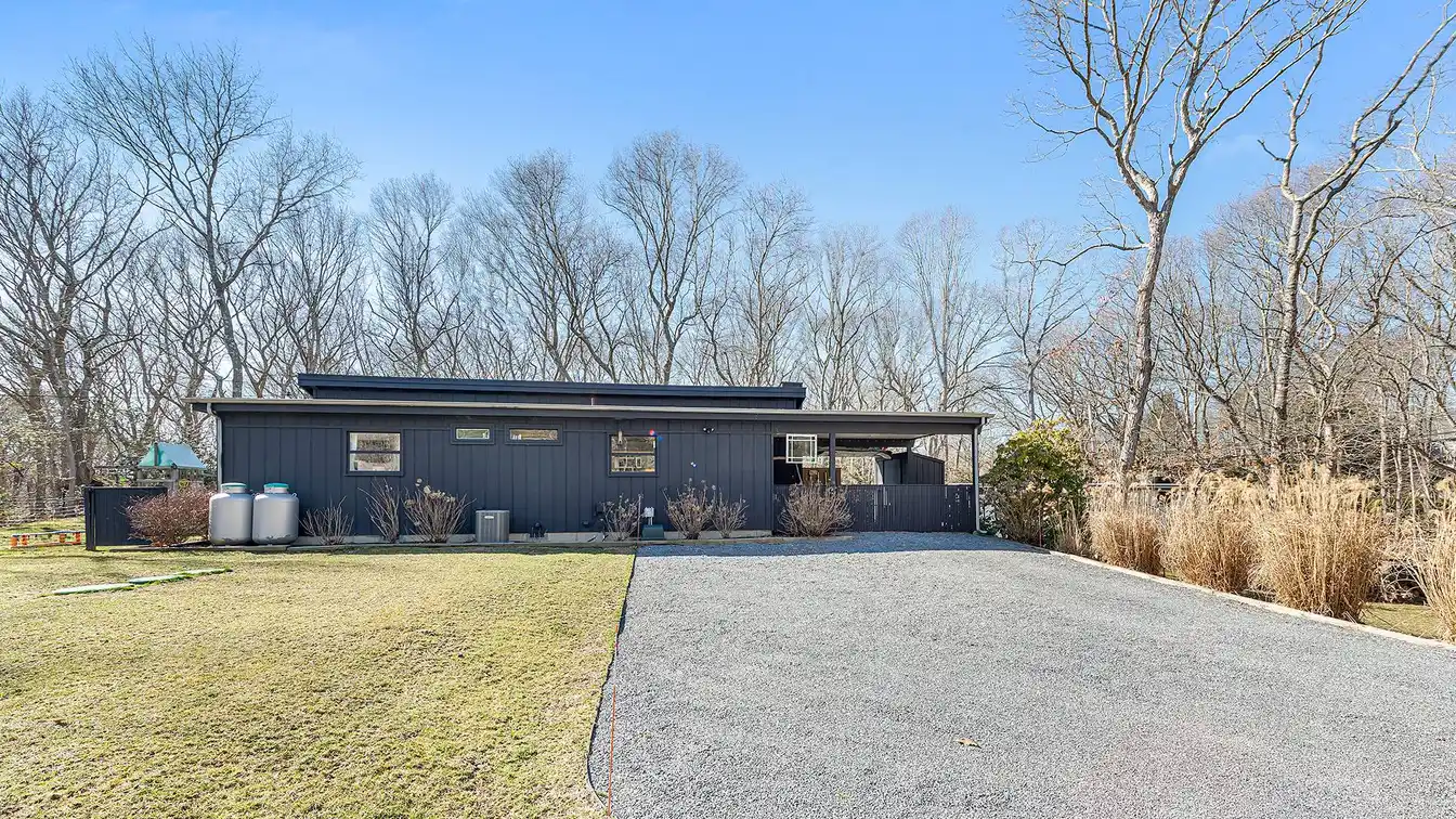 Updated Three Bedroom Ranch Home for Rent