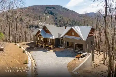 Stunning Modern Mountain Home