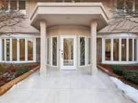 FIVE BEDROOM HOME RENOVATED TO PERFECTION