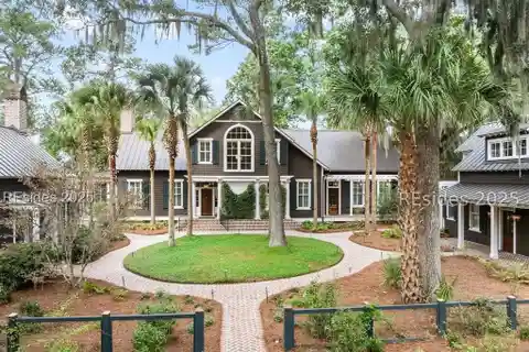 Rare Nantucket-Style Family Compound