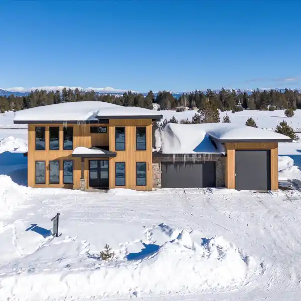 LUXURY MOUNTAIN RETREAT