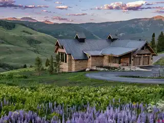 Masterpiece in the Prospect Subdivision