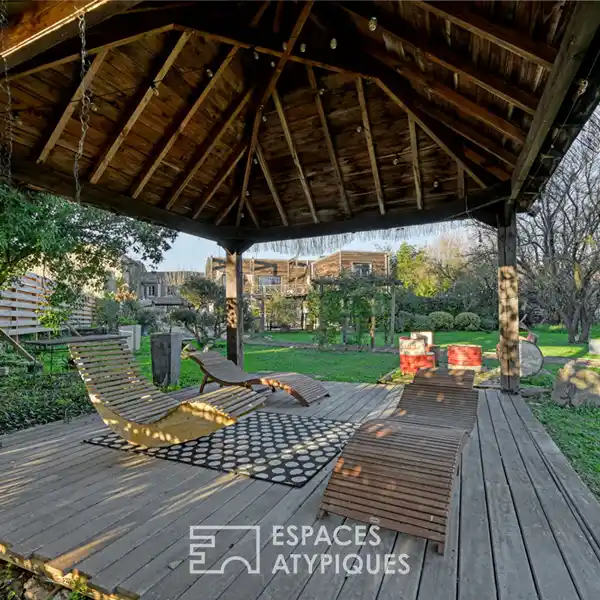 UNIQUE AND VERSATILE PROPERTY WITH TWO HOMES