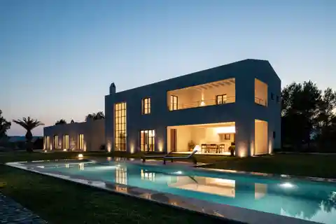Modern and Comfortable Luxury Country House in Santa María Del Camí