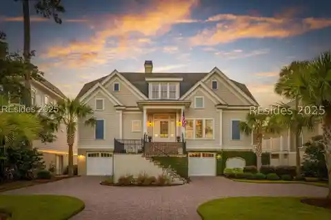 The Pinnacle of Lowcountry Living