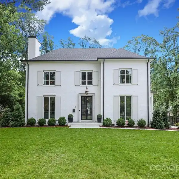 EXCEPTIONAL HOME IN THE HEART OF COTSWOLD