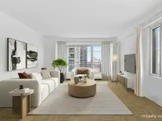 Rare Four-Bedroom in Full-Service Landmark