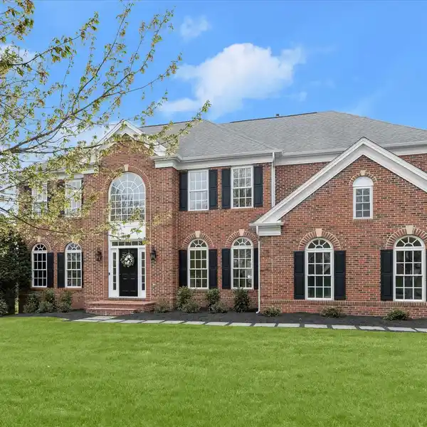 REFINED LIVING IN PRESTIGIOUS WELLINGTON WEST