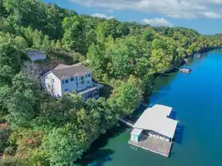 Fantastic Lakefront Home with Breathtaking Views