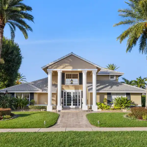 ELEGANT LAKEFRONT HOME IN POLO WEST