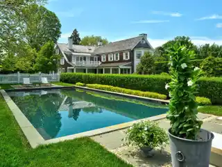 Refined Rental in Georgica
