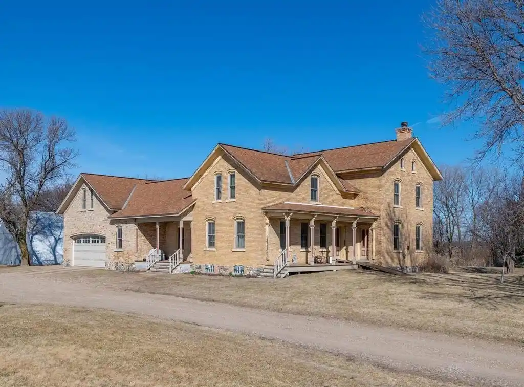 Charming Eight-acre Country Property
