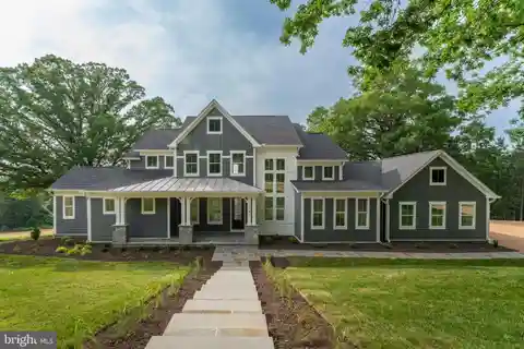Build in Picturesque Annapolis