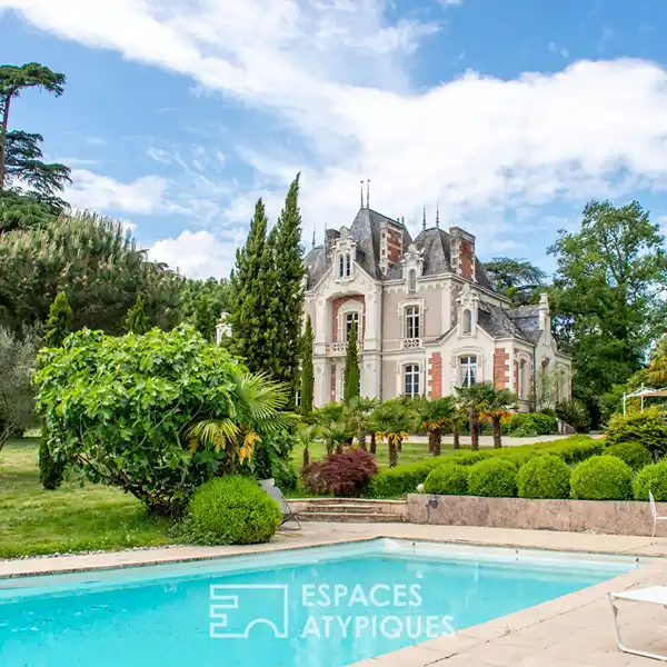 STUNNING 19TH-CENTURY ESTATE WITH MEDITERRANEAN GARDEN