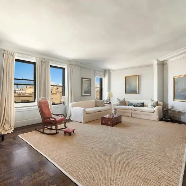 SPACIOUS APARTMENT IN LOWER WASHINGTON HEIGHTS