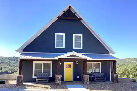 Fully Furnished Branson Oasis