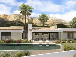 Contemporary Villa with Elegant Design