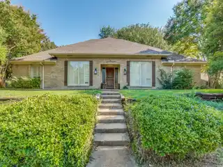 Spacious Home in the Heart of Lakewood