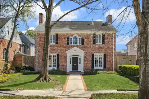 Lovely Two-story Brick Southampton Place Traditional