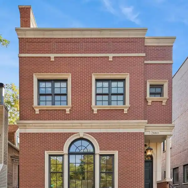 SPECTACULAR RENOVATED HOME IN LINCOLN PARK