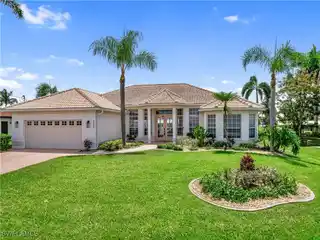 A Piece of Paradise in a Top Waterfront Neighborhood