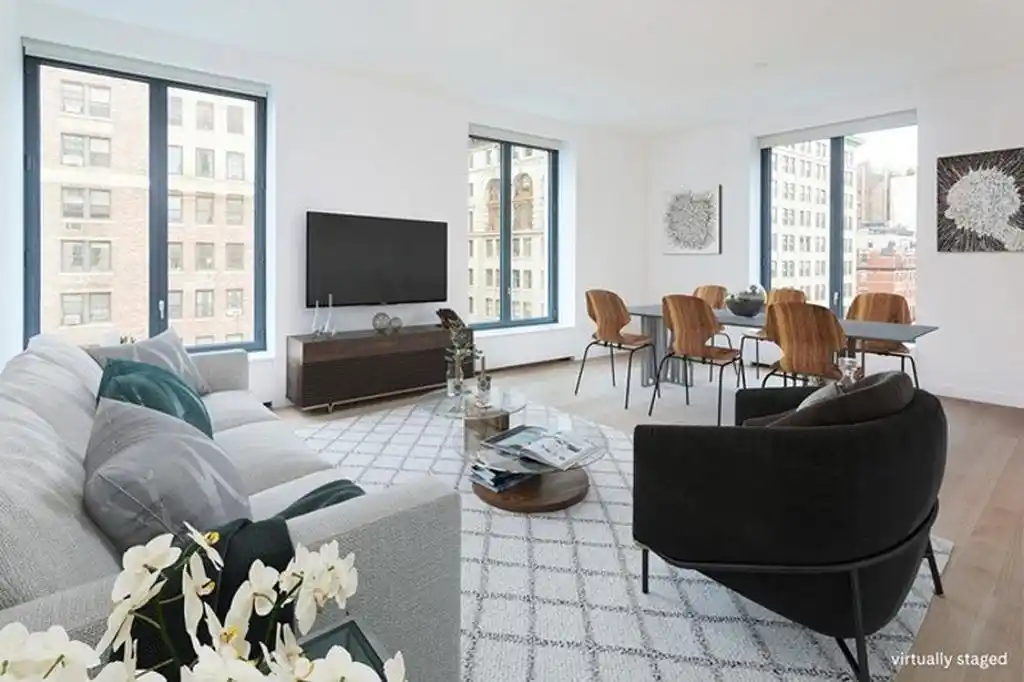 High-floor Corner Home for Rent